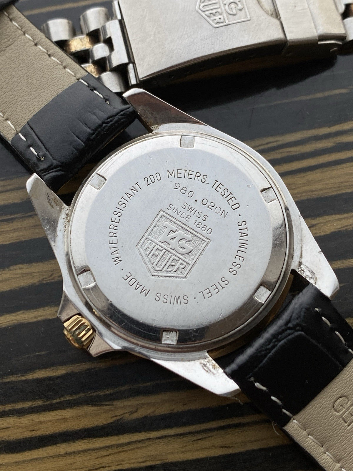 TAG Heuer 1000 Professional – Swiss vintage Diver Watch