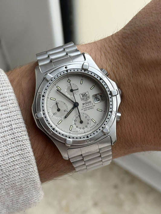 TAG Heuer 2000 Professional Chronograph –  Swiss vintage Diver Watch