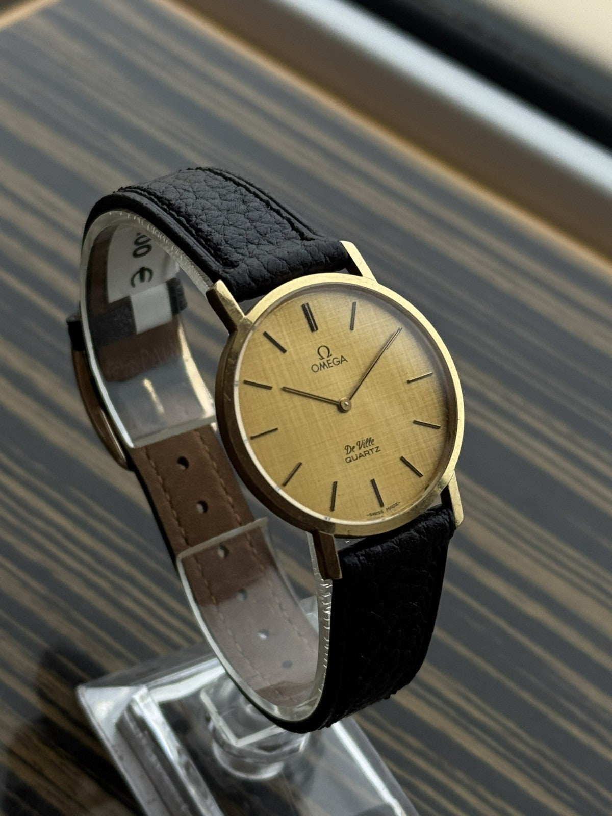 18kt Gold Omega De Ville Quartz Vintage Watch 
