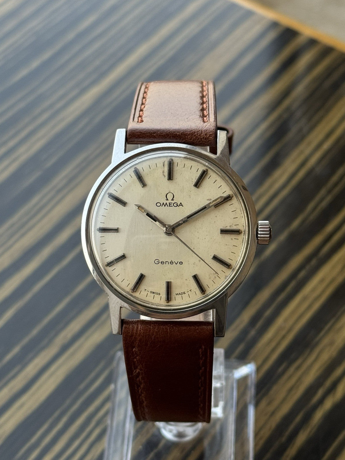 Vintage Omega Genève Cal. 601 Manual Wind 35mm