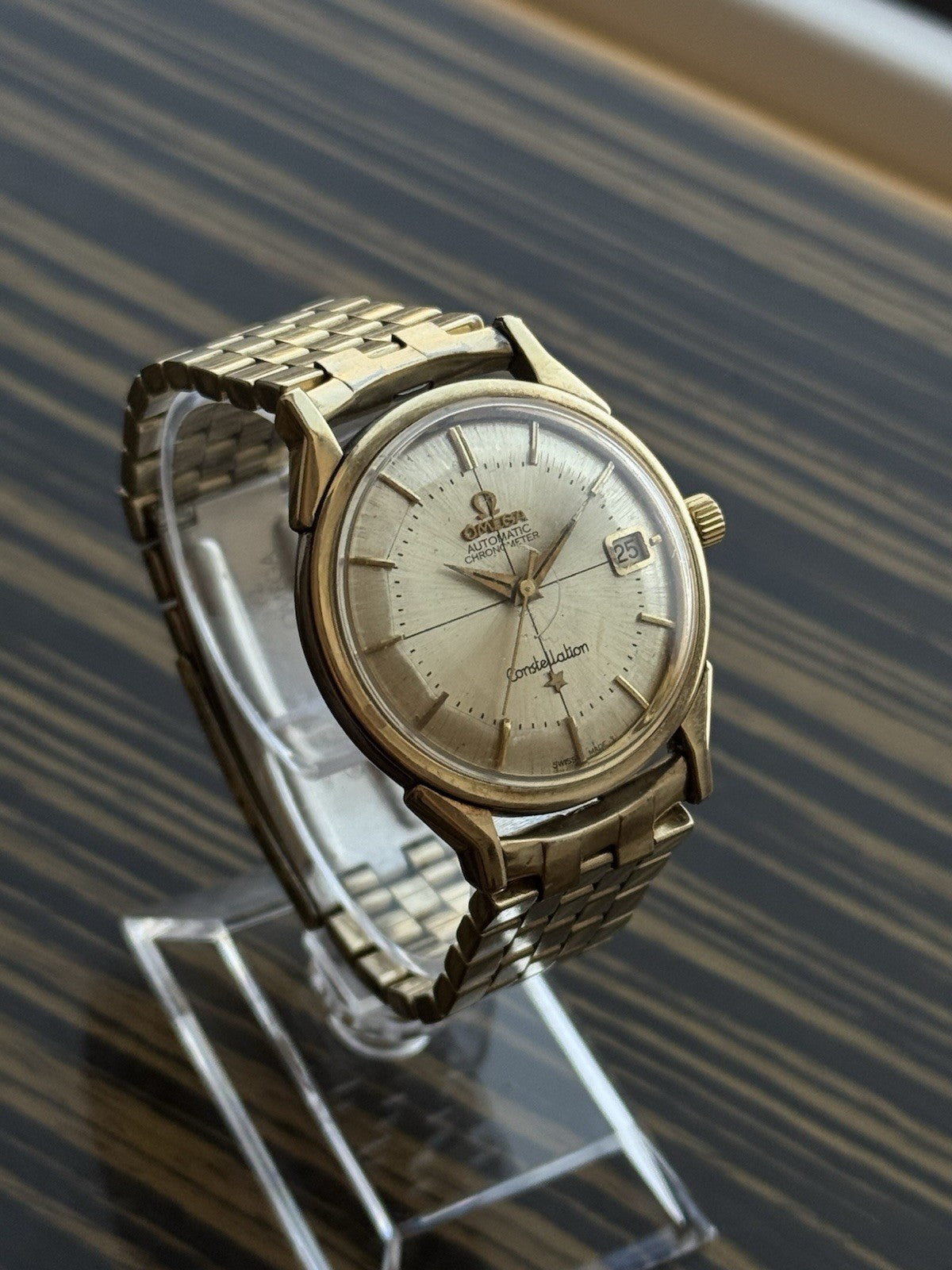 Omega Constellation Chronometer Automatic Vintage ref 162.025 pie pan 