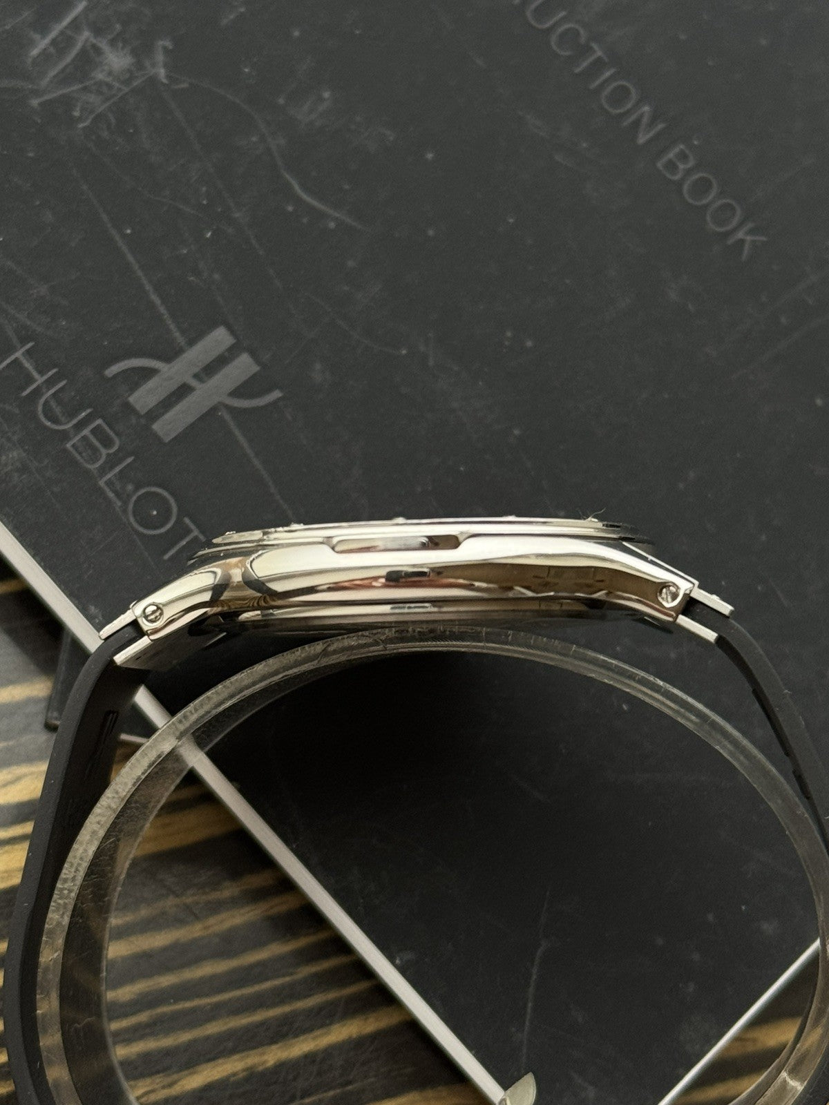 Hublot Classic MDM 39mm Quartz Watch Jumbo