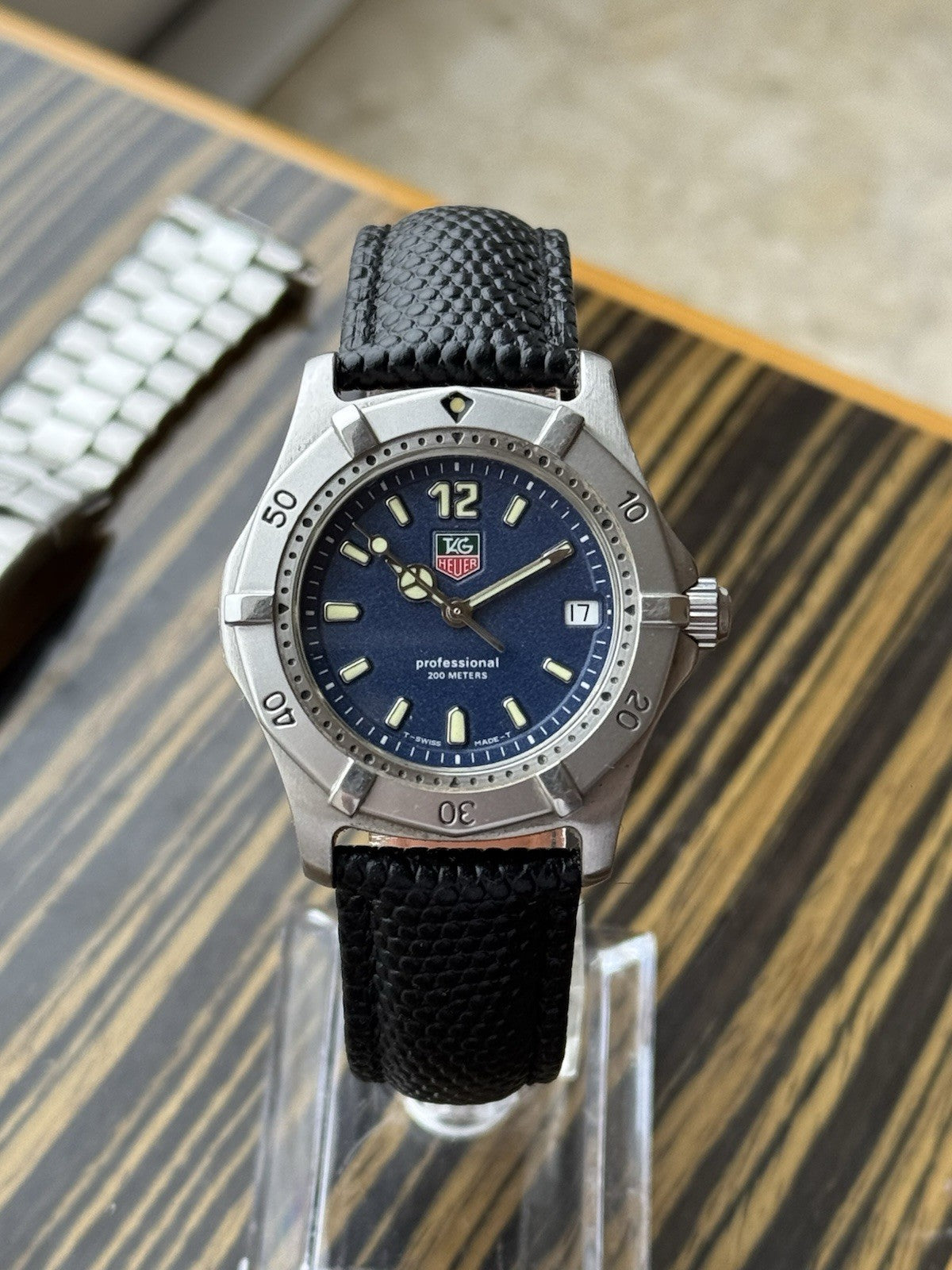 TAG Heuer Professional 200M Unisex 34mm – Ref. WK1213