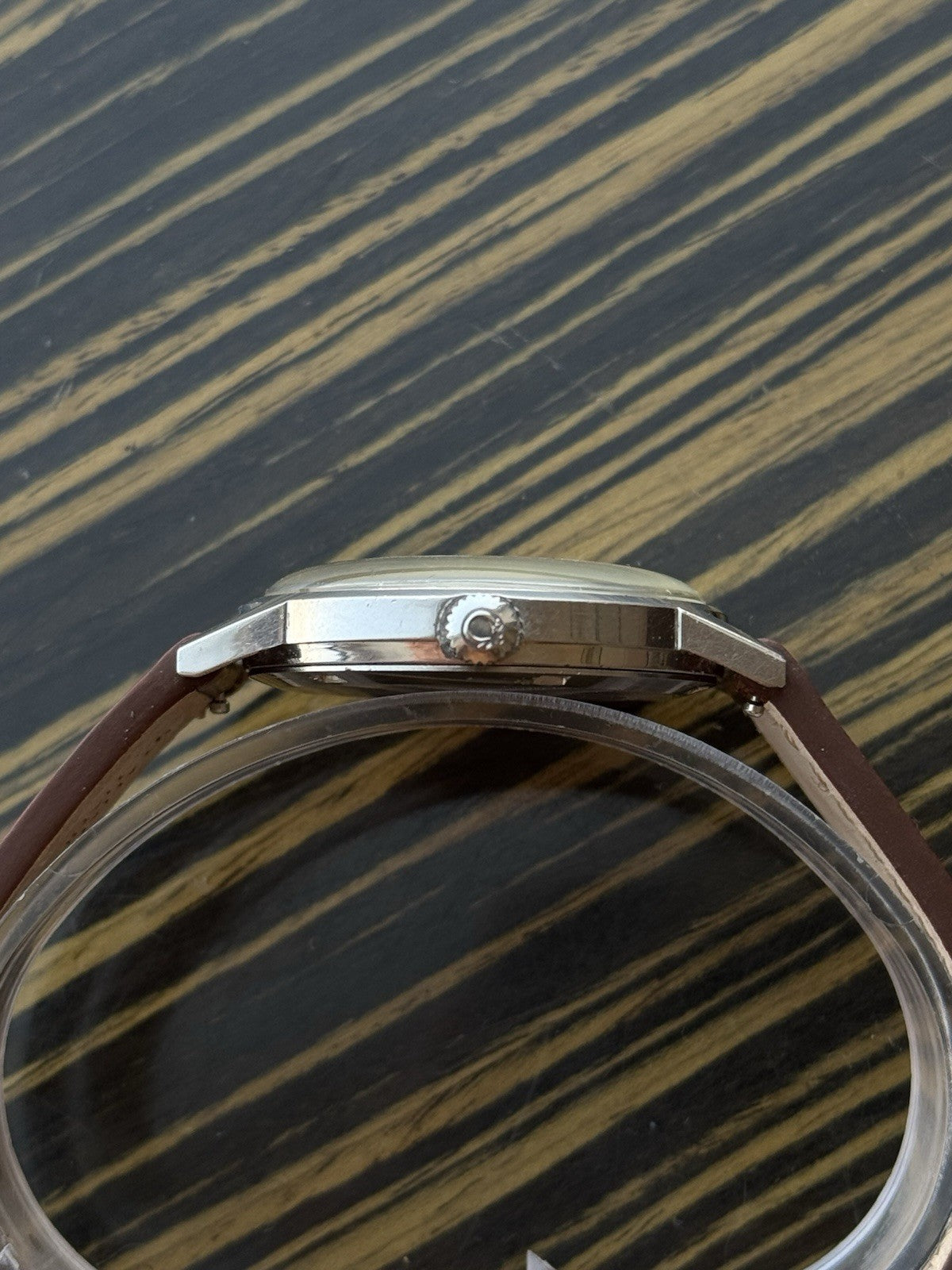 Vintage Omega Genève Cal. 601 Manual Wind 35mm