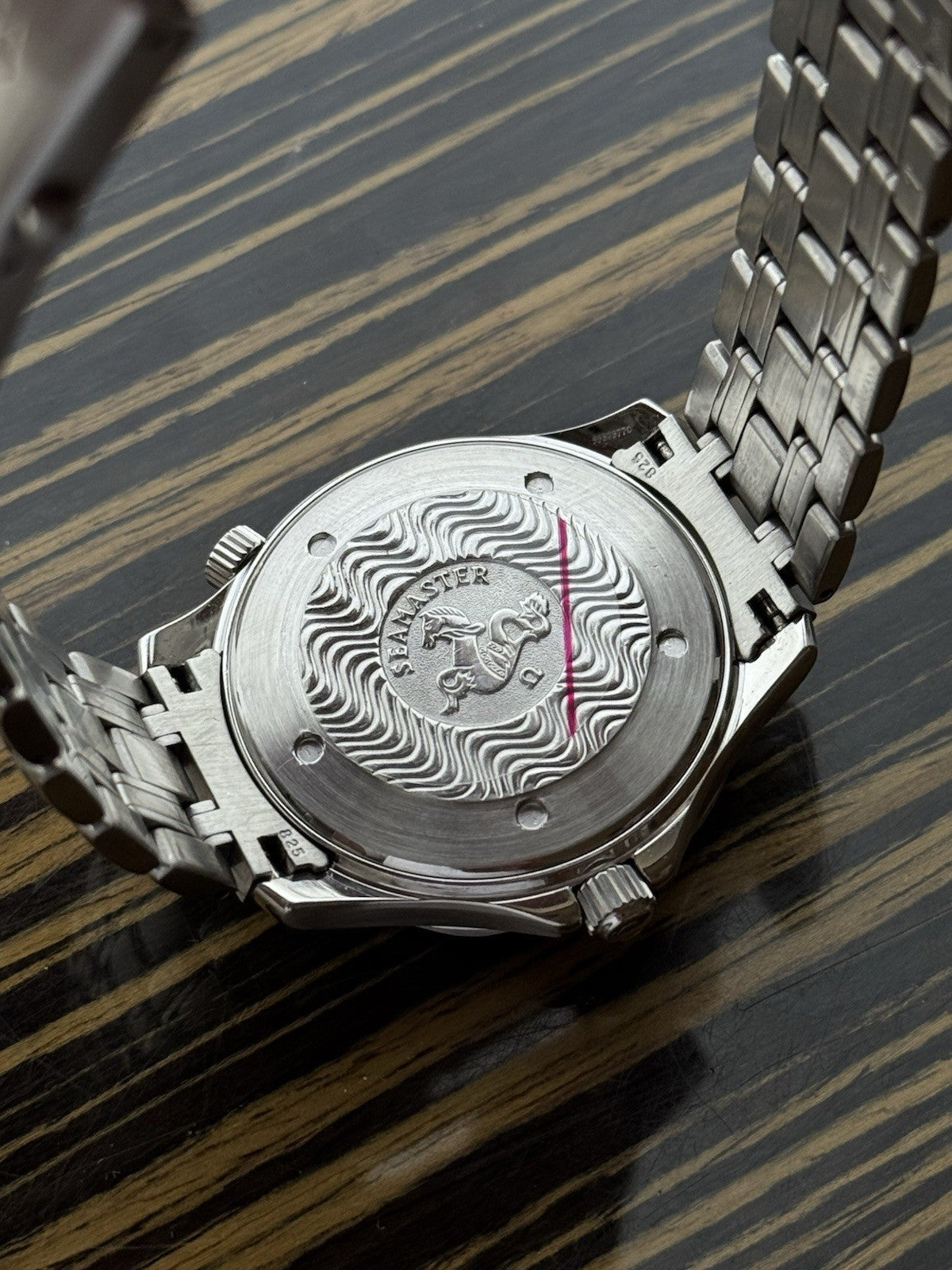 Omega Seamaster  James Bond 41mm Quartz Watch