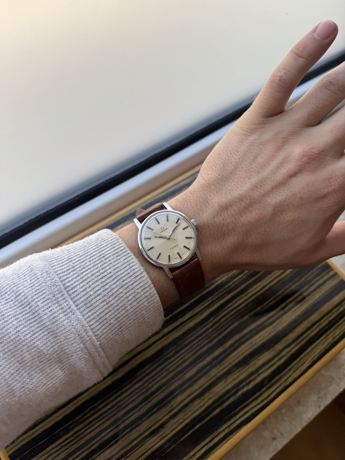 Vintage Omega Genève Cal. 601 Manual Wind 35mm