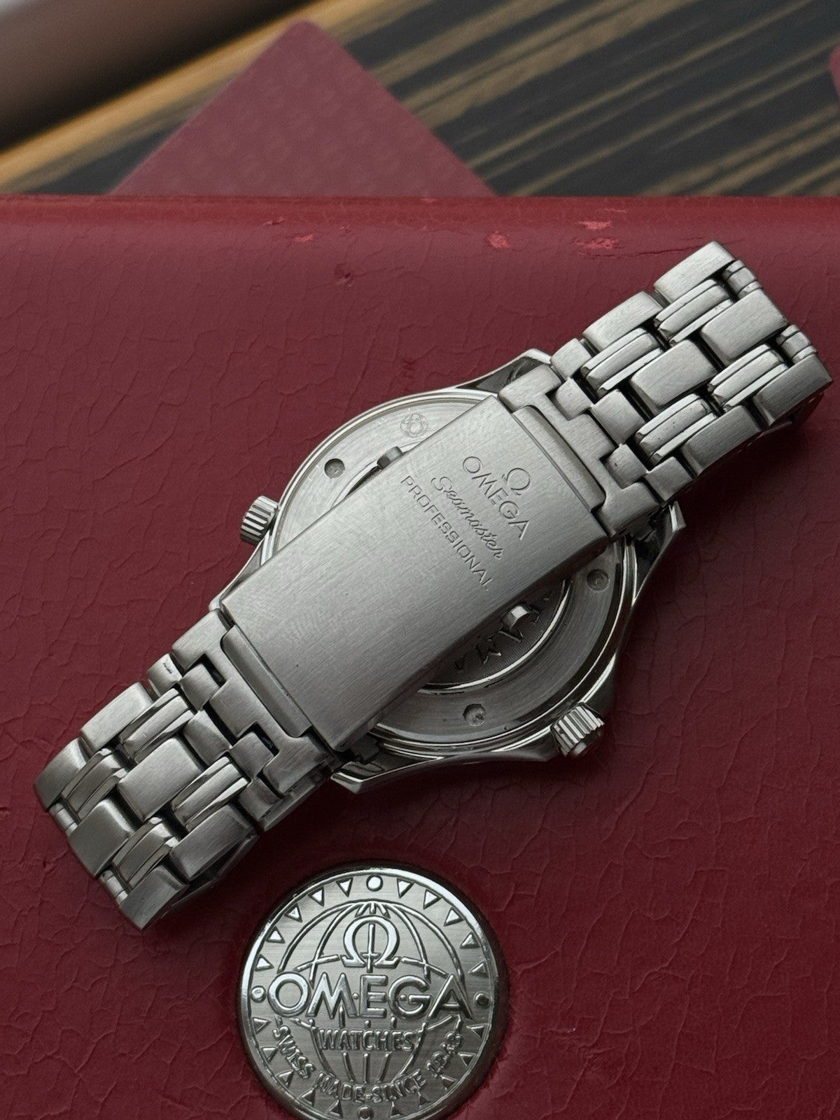 Omega Seamaster  James Bond Full Set 41mm Quartz Watch