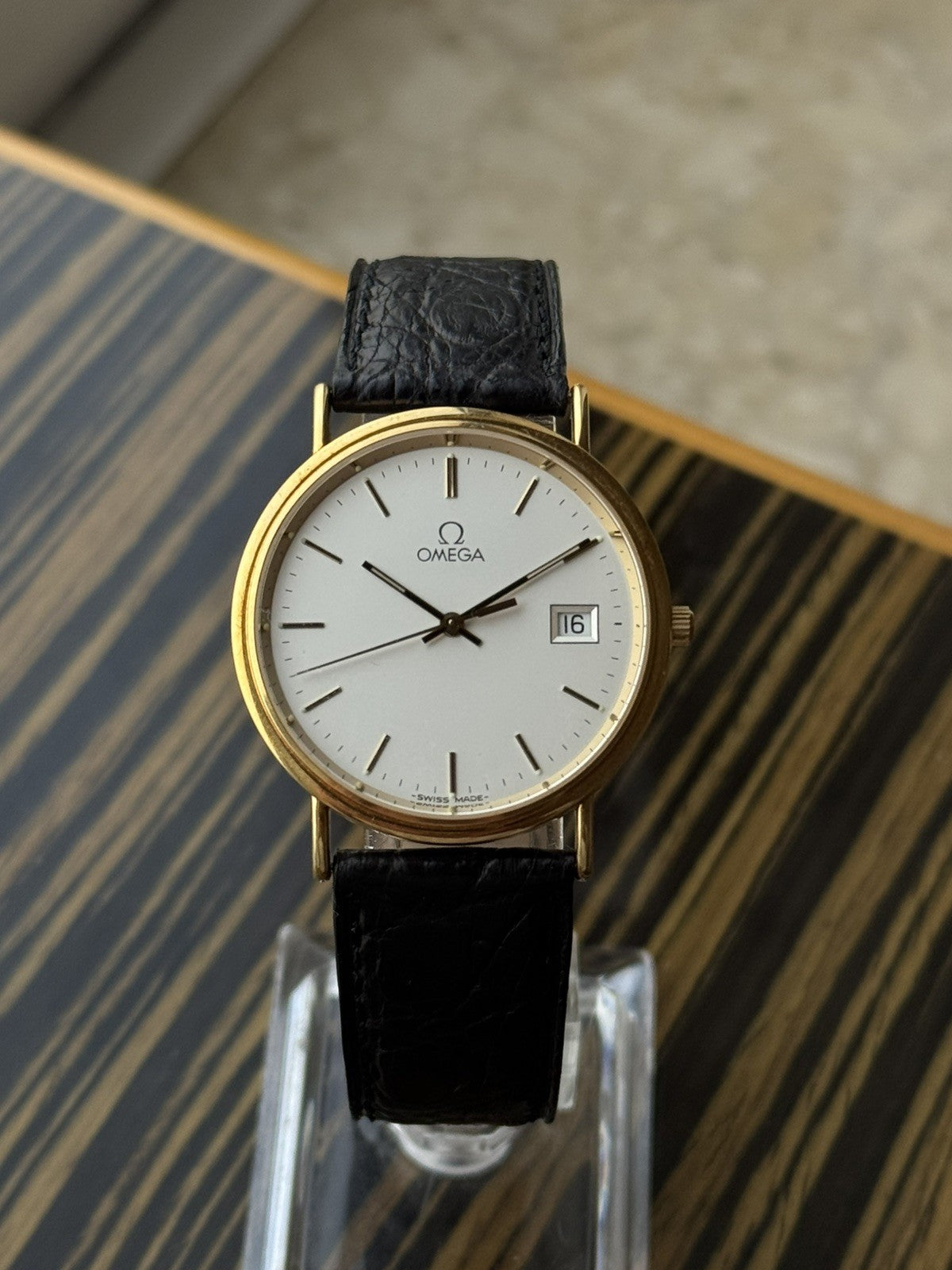 18kt Gold Omega De Ville Quartz Vintage Watch 