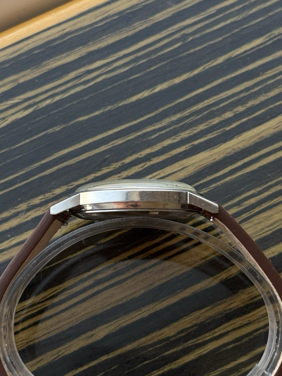 Vintage Omega Genève Cal. 601 Manual Wind 35mm