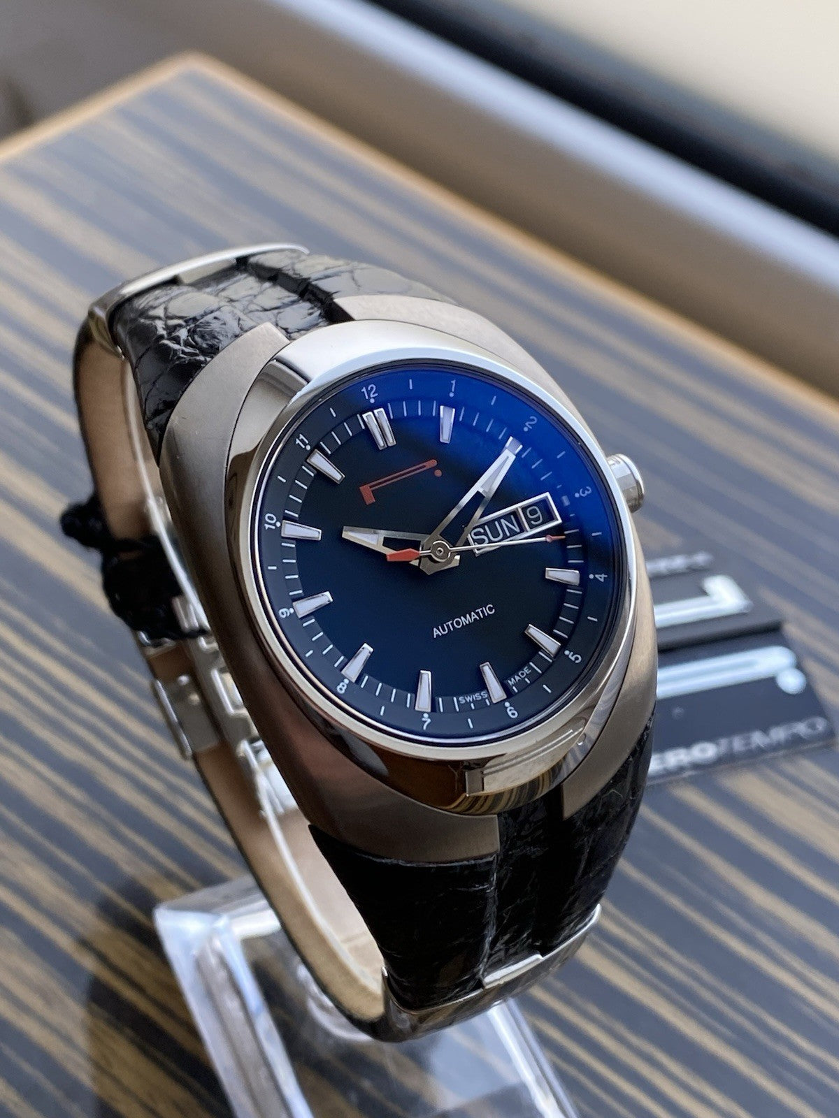 New old stock Pirelli PZero Automatic Day-Date