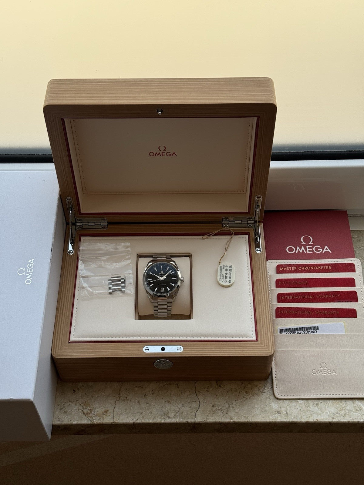 Omega Seamaster Aqua Terra  Co-Axial full set Chronometer 41mm