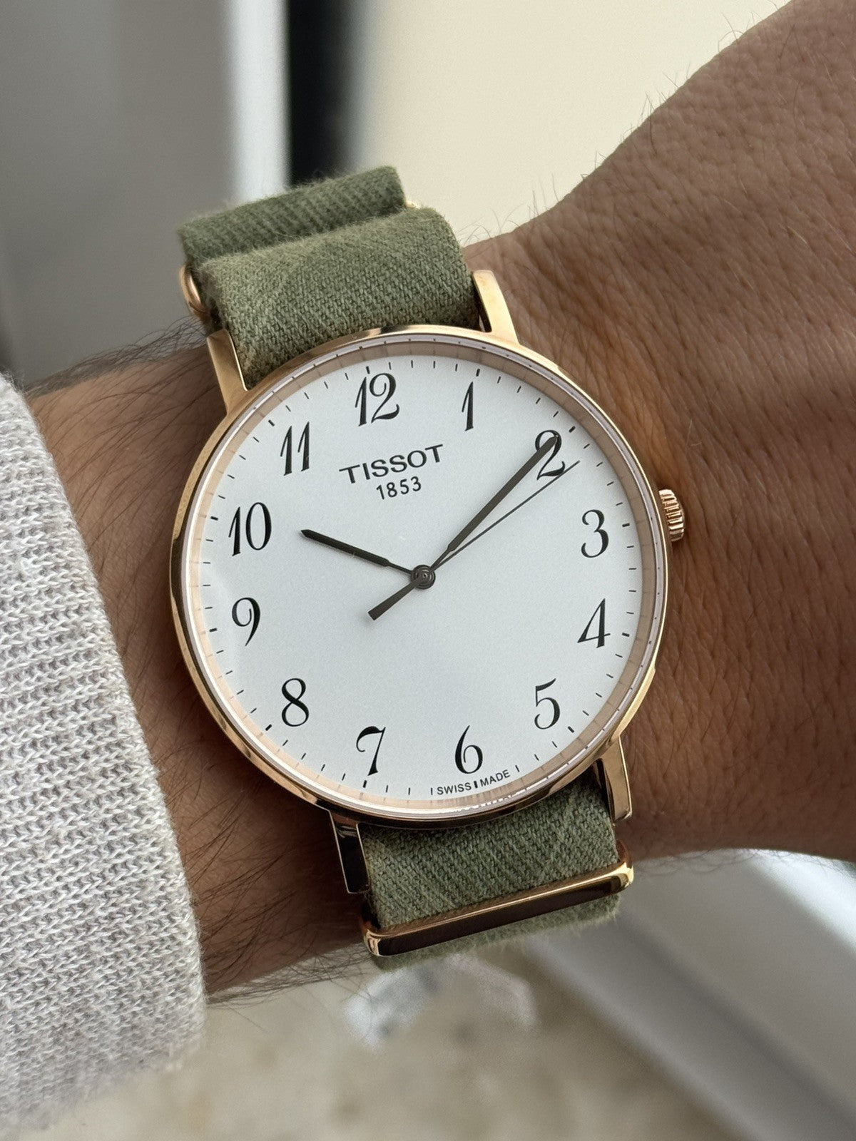 Tissot Everytime Swissmatic Brand New / Full Set gold and white