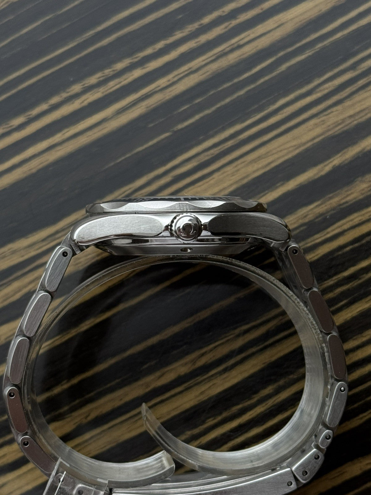 Omega Seamaster  James Bond 36mm Quartz Watch