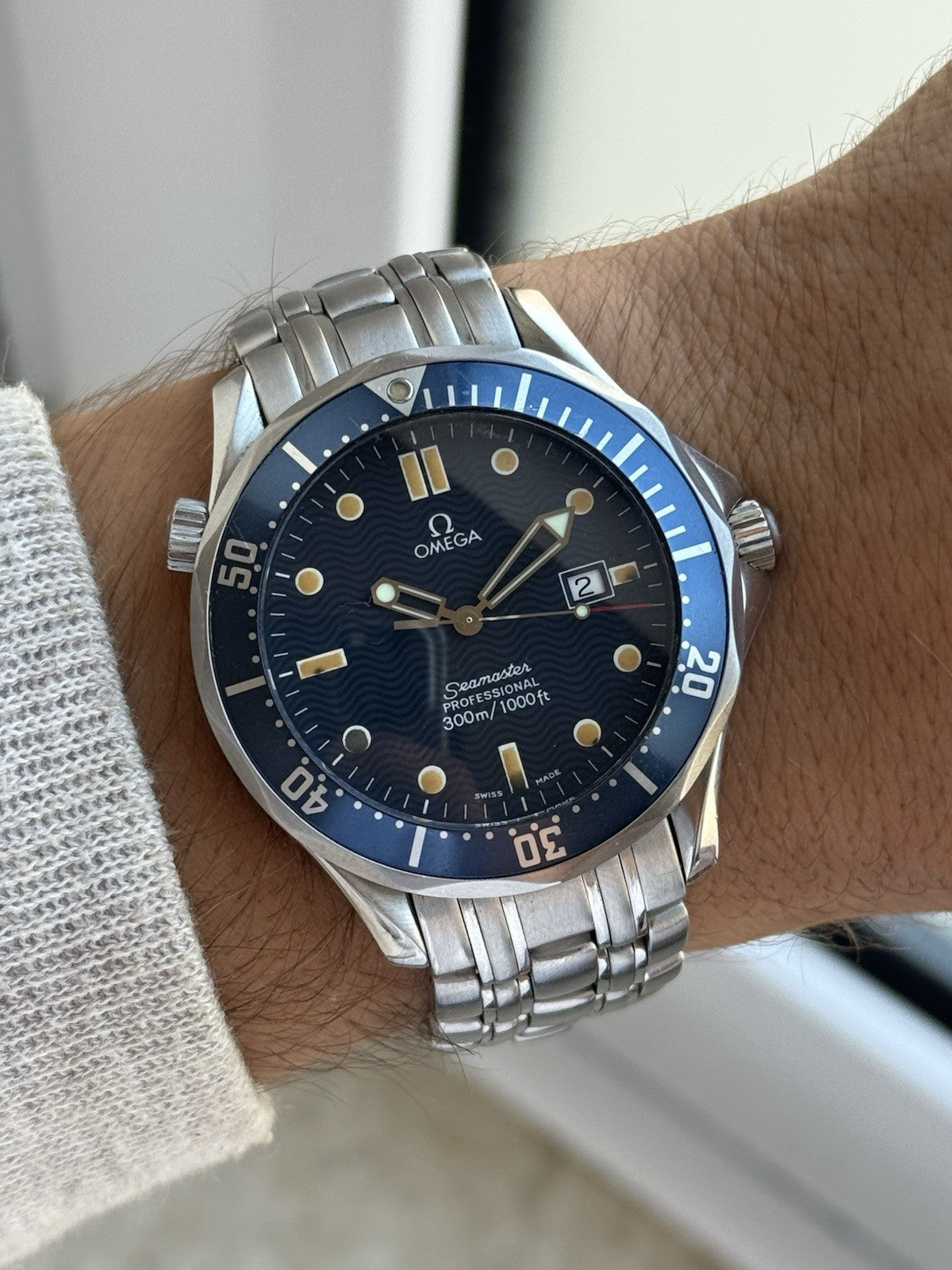 Omega Seamaster  James Bond Full Set 41mm Quartz Watch