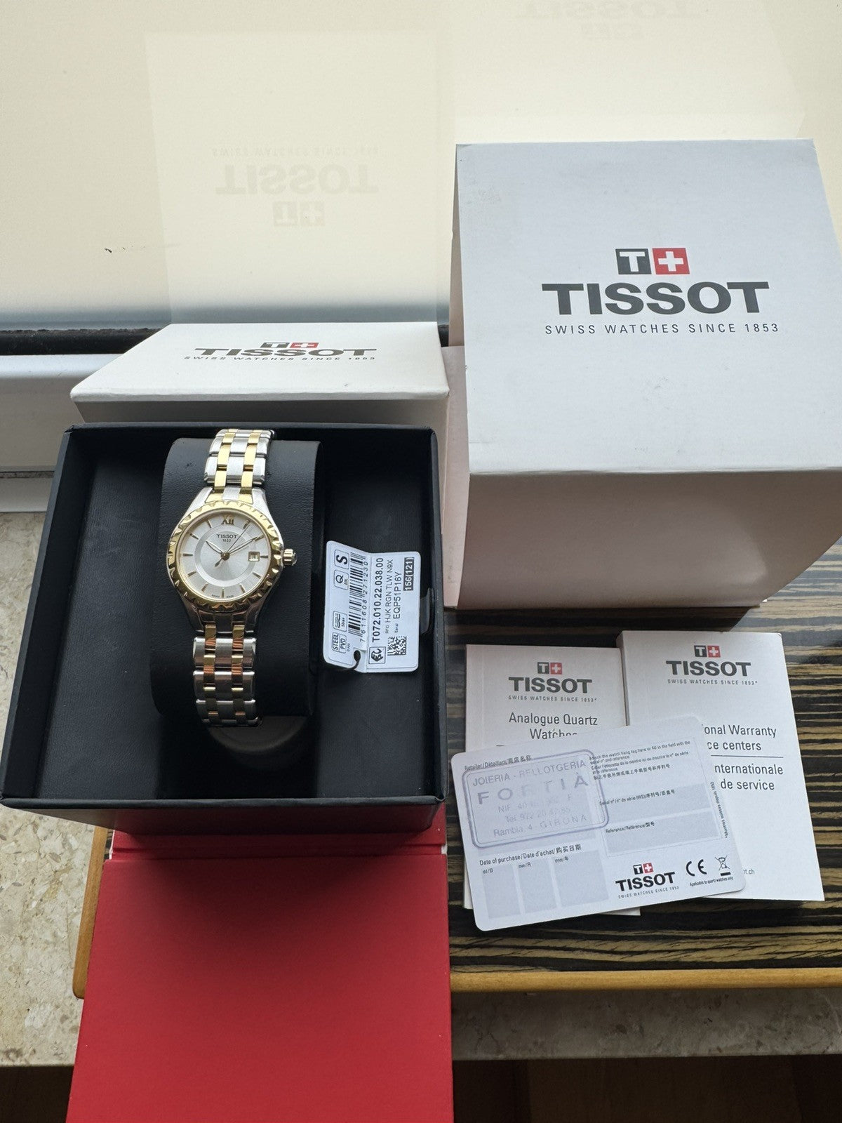 Tissot Flamingo quartz Brand New / Full Set gold and white