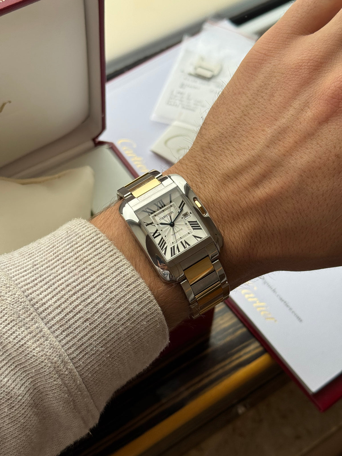 2/2 Cartier Tank Anglais